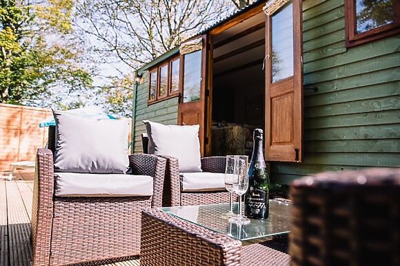 Snowdrop Lodge