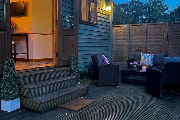 Snowdrop Lodge