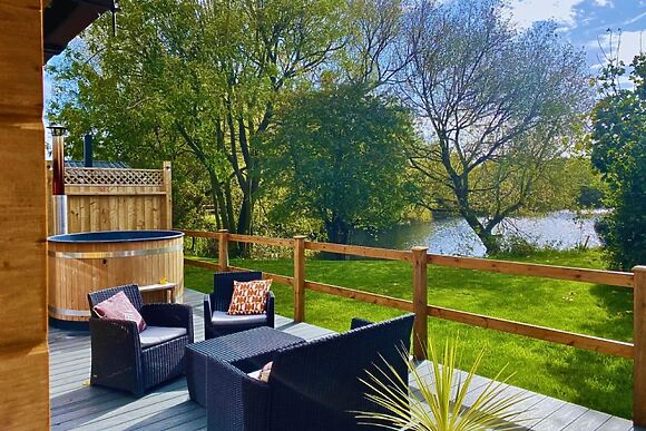 Oak Tree Lodge