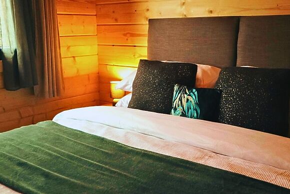 Oak Tree Lodge