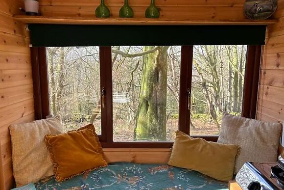 Hideaway Hut Wye