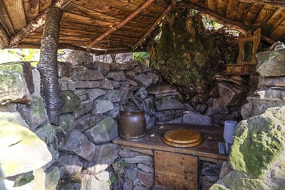 Hideaway Hut Wye