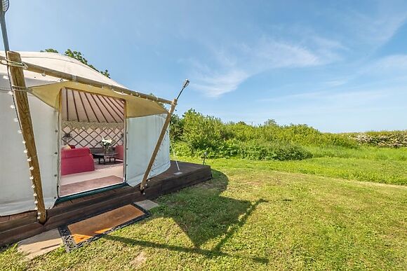 Valley View Yurt