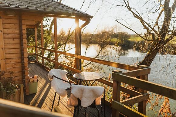Lakeside Lodges