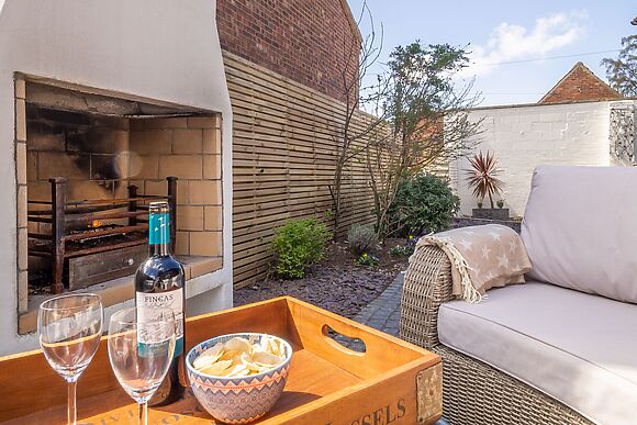 Monkey Puzzle Cottage