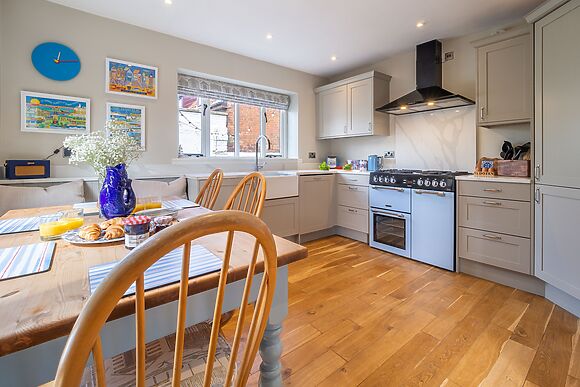 Monkey Puzzle Cottage