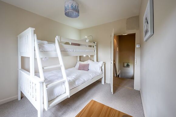 Eastgate Cottage and Hideaway