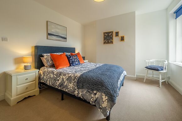 Blue Skies Apartment