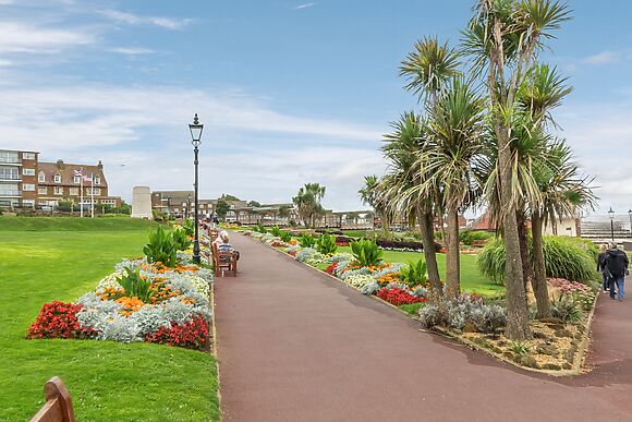 Blue Skies Apartment