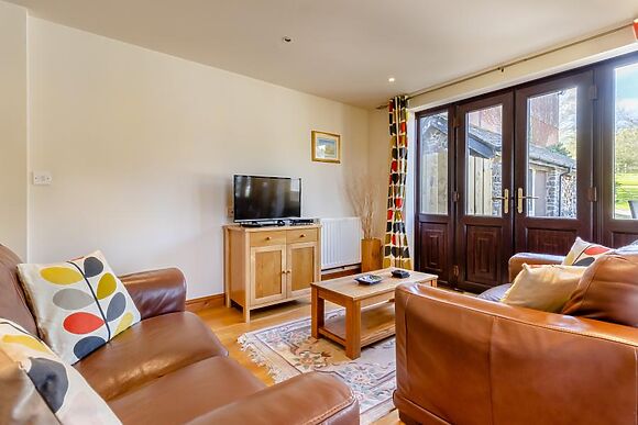 1 Derw Cottages
