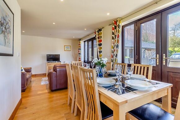 1 Derw Cottages