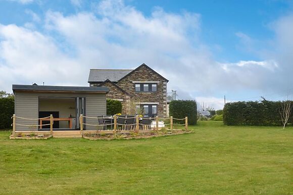 Peacehay Barn
