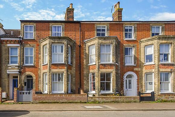 Tall Cottage