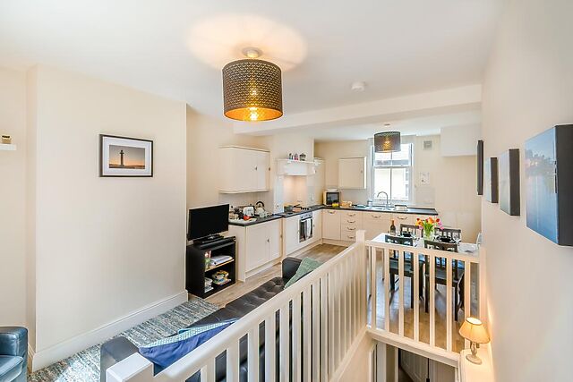 Samphire Cottage