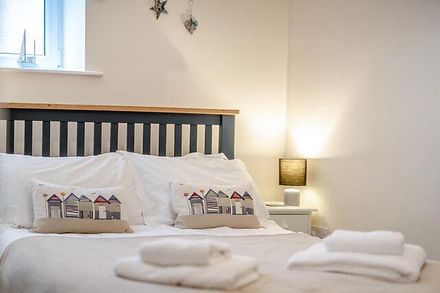 Samphire Cottage