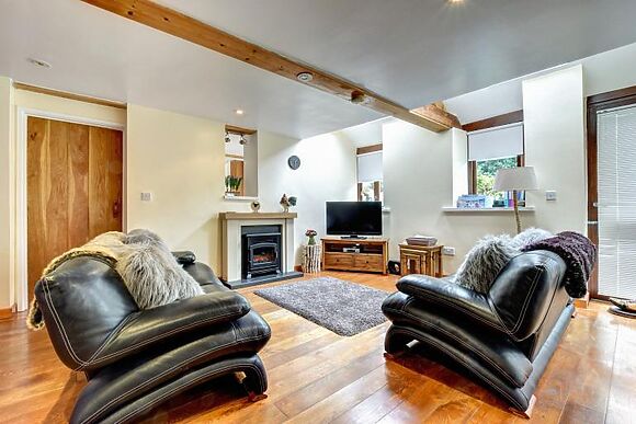 Stone Barn Cottage - Ysgubor Cerrig