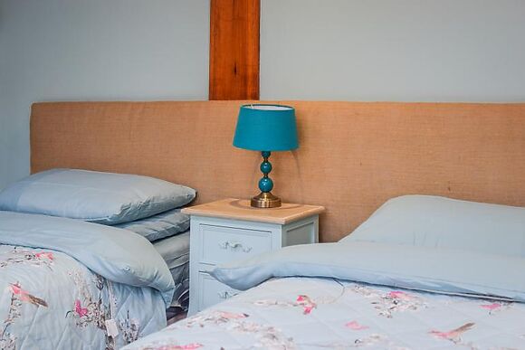 Stone Barn Cottage - Ysgubor Cerrig