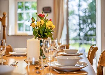 Bythynnod Sarn Group Cottages