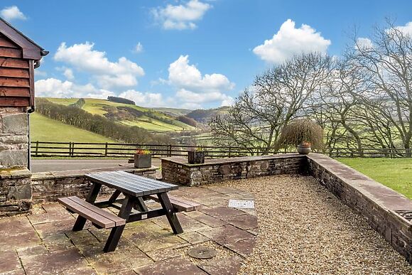 Beacons View Farm Cottages