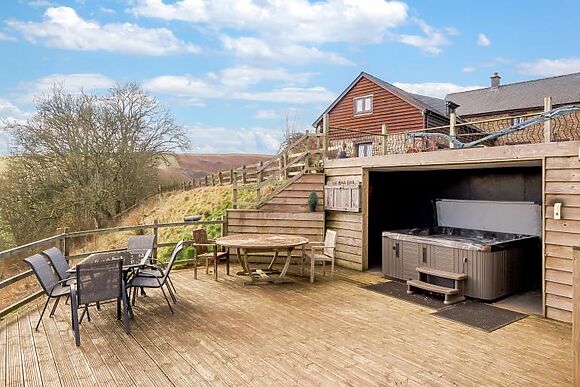 Beacons View Farm Cottages