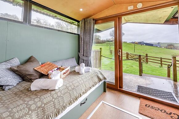 Sky Hut - Caban y Nen