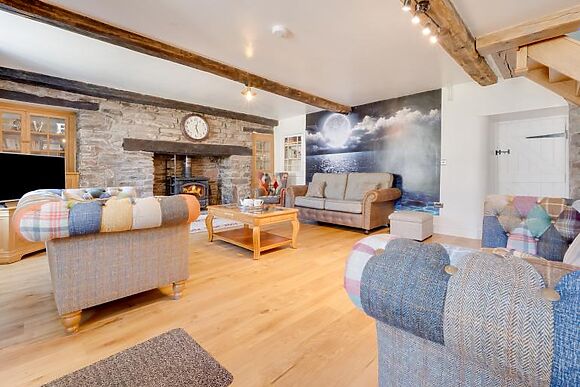 Onnen Fawr Farmhouse