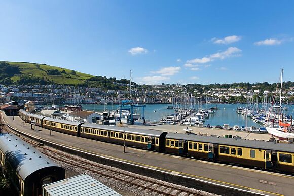 Treetops-kingswear