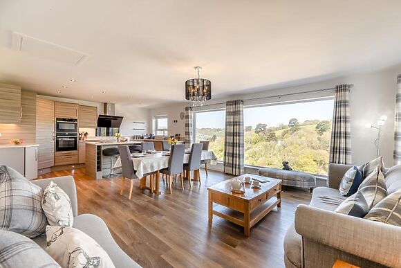 Treetops-kingswear