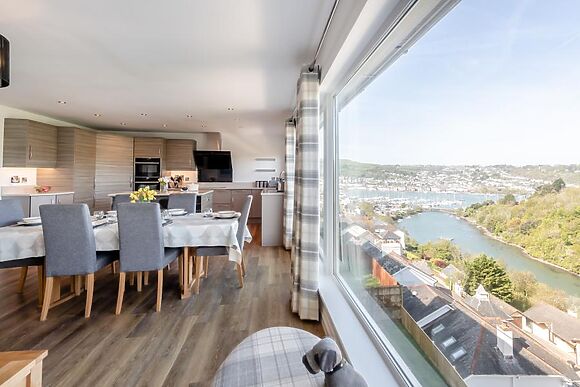 Treetops-kingswear