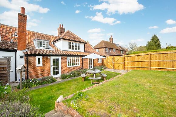 Holly Cottage - Westleton