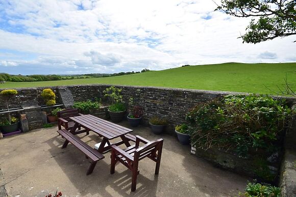 Shebberton Summer Folly