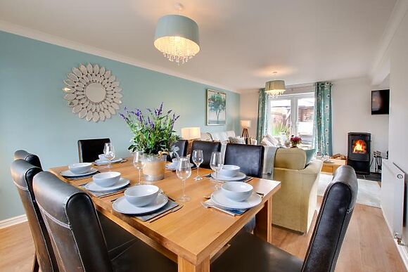 Tumbler Rocks Retreat