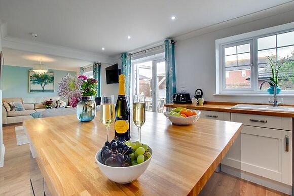 Tumbler Rocks Retreat