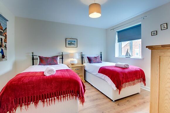 Tumbler Rocks Retreat