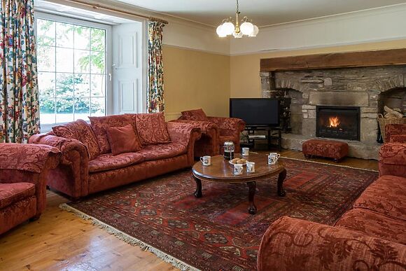 Trethurffe Manor
