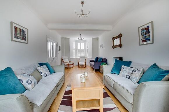 Llety Celyn - The Hollies