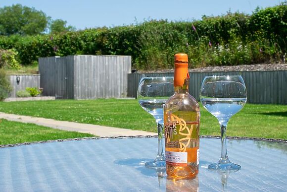 Llety Celyn - The Hollies