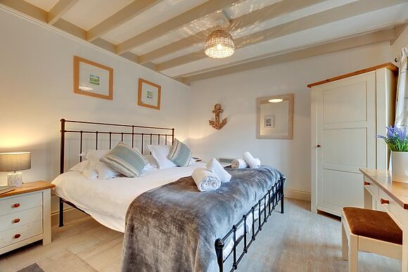 No4 Cliff House Cottages