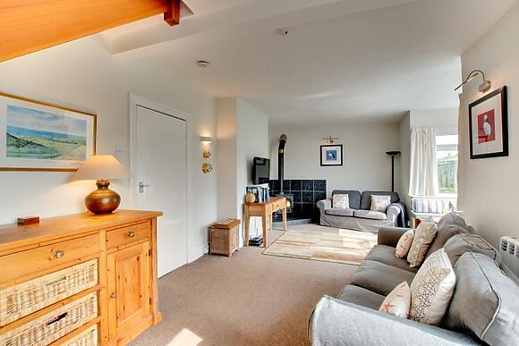 Seacot - 5 The Wamses