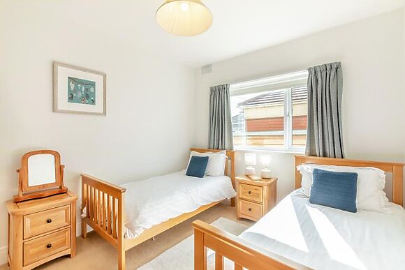 Seacot - 5 The Wamses