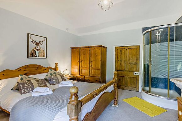 West Goldsworthy Farm