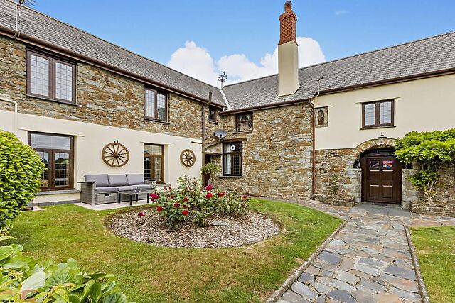 West Goldsworthy Farm