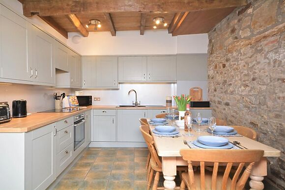 Woolstone Grenvilles Granary