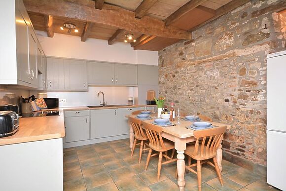 Woolstone Grenvilles Granary