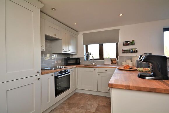 Woolstone Teagues Trail