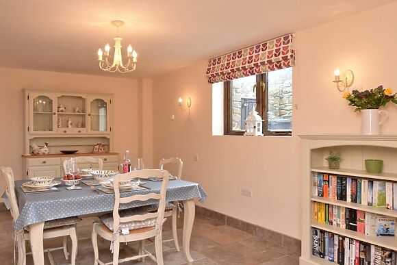 Woolstone Wrights Wood