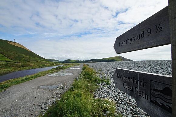 Gwel y Cambria - Cambrian View