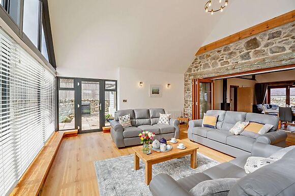 Tyddyn Hendre Menai Bridge