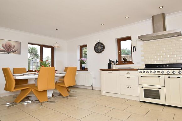 Bude Garden House