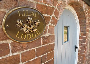 Lilac Lodge